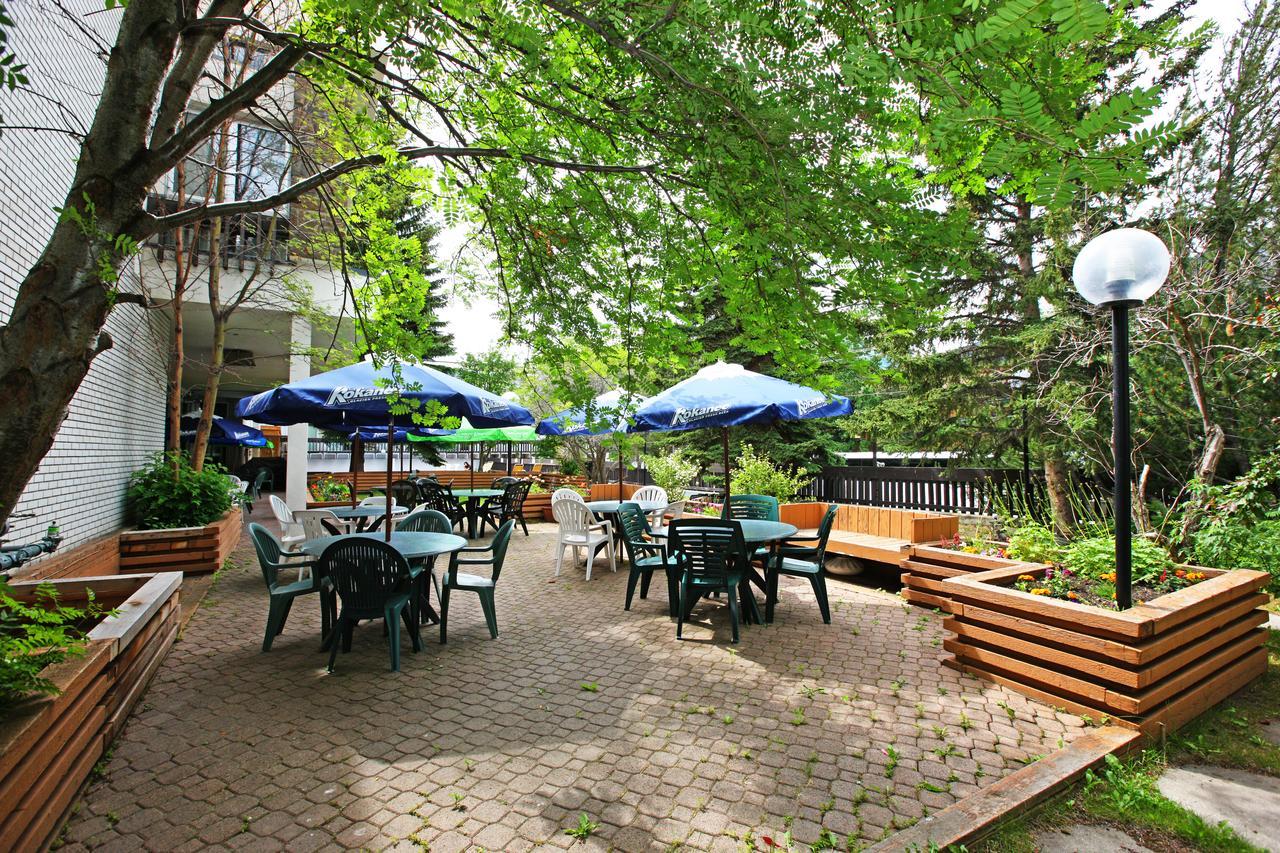 Banff Voyager Inn Habitación foto